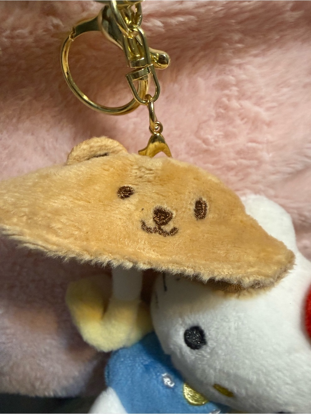 🆕 Hello Kitty Plush Keychain with Gold Ring - Picture 2 of 2